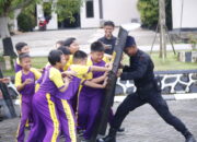 “Brimob Ramah Anak”: Satuan Brimob Polda Sultra Sambut Hangat Education Tour SDS Kingdom Academy