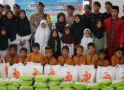 Brimob Sultra Gelar Bakti Sosial di Panti Asuhan Nurul Qomariyah dalam Rangka HUT Bhayangkara ke-79