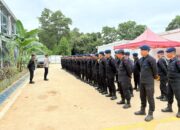 Brimob Sultra BKO Polres Kolaka Antisipasi Potensi Konflik Ormas dan Kelompok Ladosa di Pomalaa