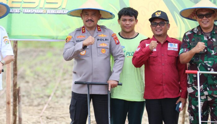 Dukung Ketahanan Pangan, Kapolda Sultra Bersama Forkopimda Laksanakan Penanaman Jagung Kuartal III di Kabupaten Konawe