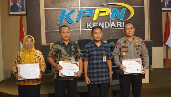 Satbrimob Polda Sultra Raih Penghargaan IKPA dan Digipay Terbaik di Evaluasi Anggaran Semester I 2025 KPPN Kendari