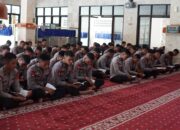Satbrimob Polda Sultra Gelar Binrohtal Rutin: Perkuat Iman, Integritas, dan Jiwa Humanis Personel