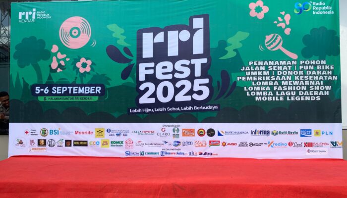 Semarak Hari Radio ke-80, Personel Brimob Polda Sultra Ikut Donor Darah di RRI Kendari