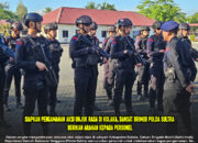 Siapkan Pengamanan Aksi Unjuk Rasa di Kolaka, Dansat Brimob Polda Sultra Berikan Arahan Kepada Personel