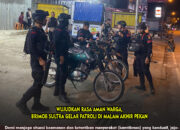 Wujudkan Rasa Aman Warga, Brimob Sultra Gelar Patroli di Malam Akhir Pekan