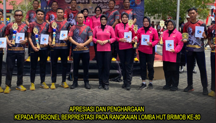 Dalam rangka memperingati Hari Ulang Tahun Korps Brimob Polri ke-80, Komandan Satuan Brimob Polda Sulawesi Tenggara, memberikan apresiasi dan penghargaan