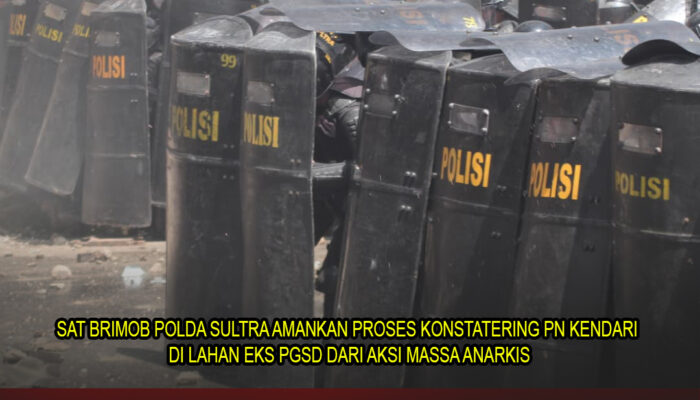 Sat Brimob Polda Sultra Amankan Proses Konstatering PN Kendari di Lahan Eks PGSD dari Aksi Massa Anarkis