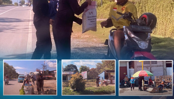 Personel Satuan Brimob Polda Sultra Gelar Jumat Berkah, Bagikan Sembako kepada Masyarakat Kurang Mampu