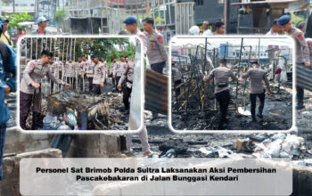 Personel Sat Brimob Polda Sultra Laksanakan Aksi Pembersihan Pascakebakaran di Jalan Bunggasi Kendari