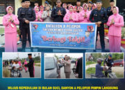 Wujud Kepedulian di Bulan Suci, Danyon A Pelopor Pimpin Langsung Pembagian Takjil di Jalan Puosu Jaya