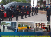 Personel Detasemen Gegana Satuan Brimob Polda Sultra Laksanakan Sterilisasi Lokasi Silaturahmi Kerukunan Masyarakat Muna di Tribun Eks MTQ Kendari