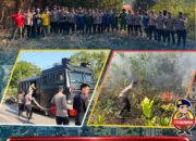 Gerak Cepat Personel Satbrimob Polda Sultra Tangani Kebakaran Lahan di Desa Lalowiu